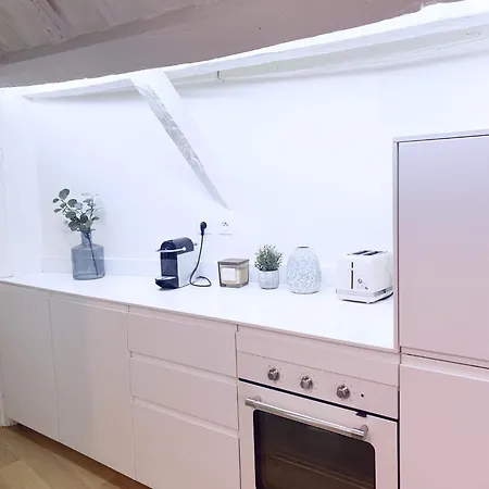 Apartment - Notre-dame